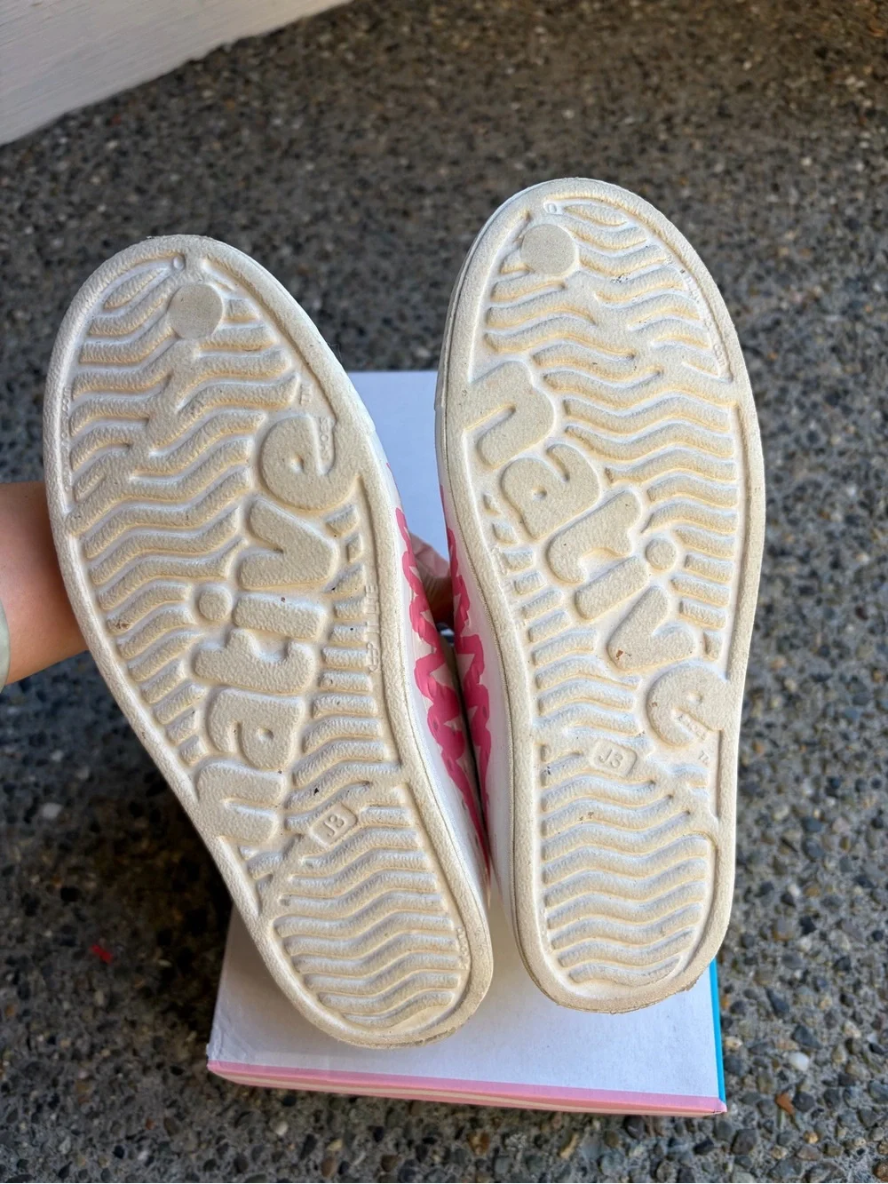Native Kids White Slip-On Sandals J3